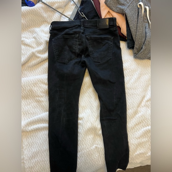 Mens Hollister Jeans - Picture 2 of 3